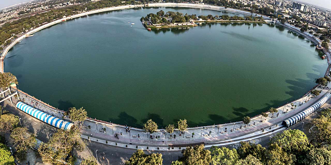 kankaria-lake-ahmedabad