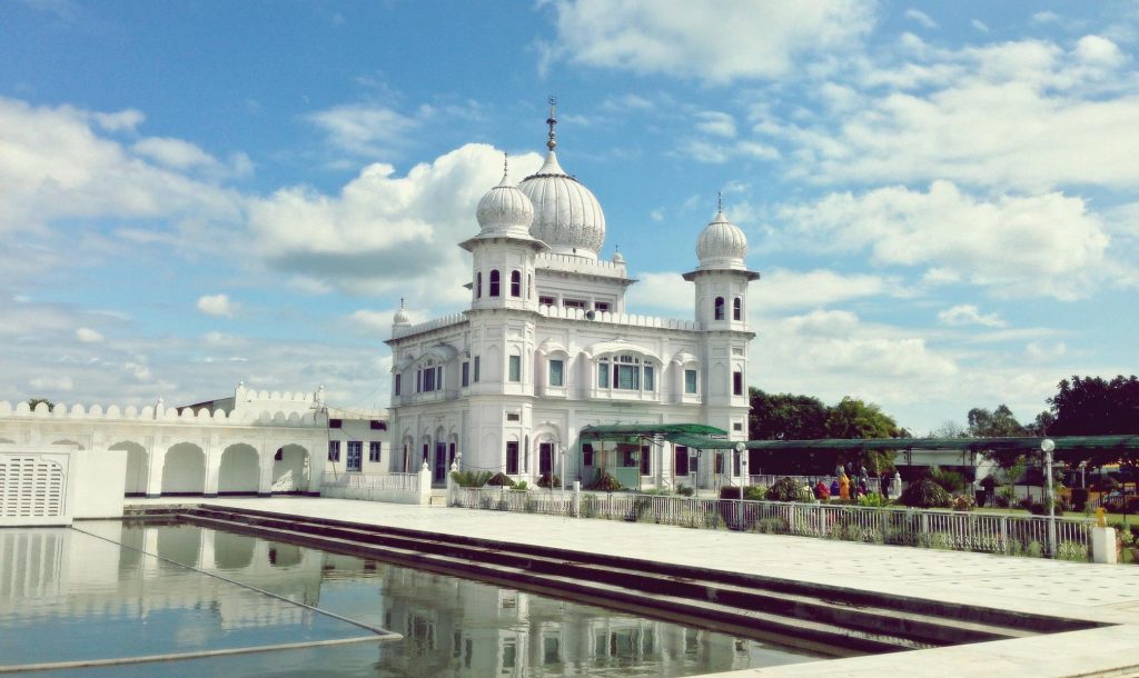 Gurudwara-Charan-Kamal