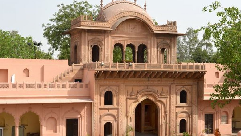 Raja-Nahar-Singh-Palace-faridabad