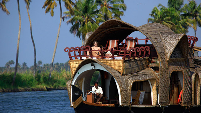 Backwater-Boat-Tour