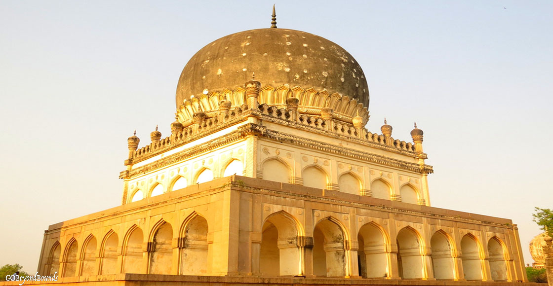 Qutub-Shahi-Tombs