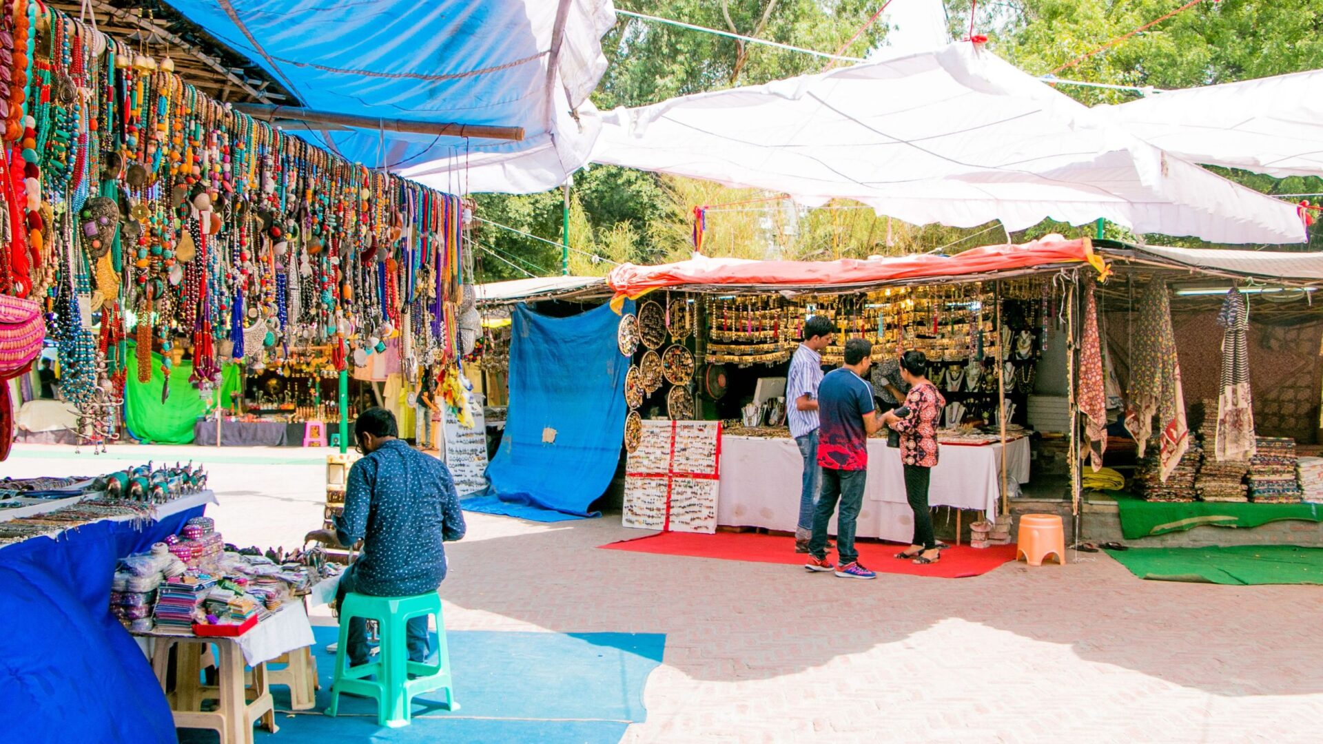 DILLI-HAAT