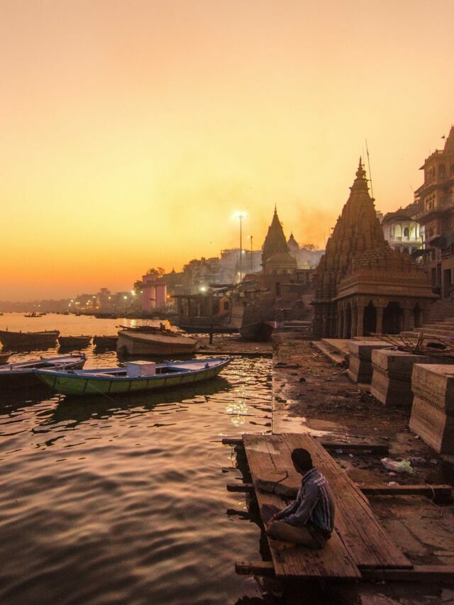 Top Tourist Attractions of Varanasi, Uttar Pradesh